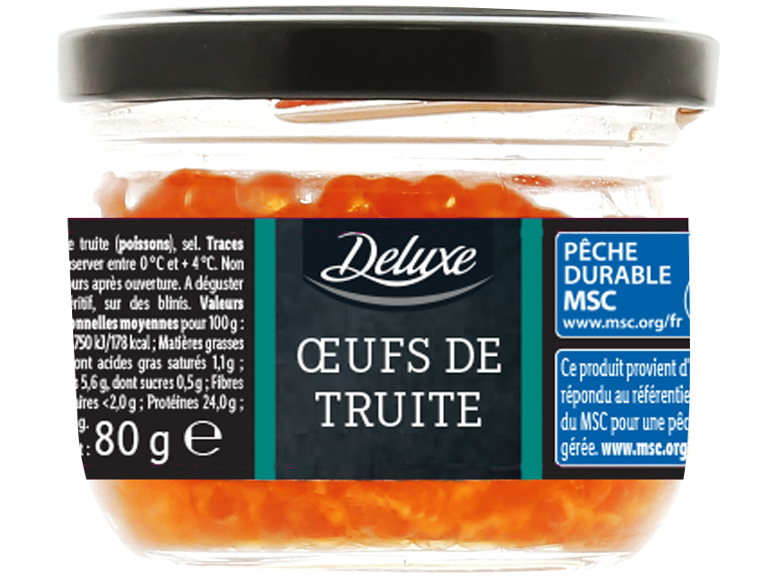 Pot en verre d'œufs de truite, certifié MSC pour la pêche durable.