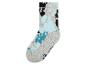 Une chaussette grise avec un motif floral bleu et noir.