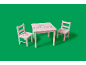 Table et deux chaises roses pour enfants avec illustrations d'animaux de la forêt.