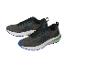Deux paires de baskets Crivit grises et noires.