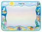 Tapis de dessin à l'eau pour enfants avec des motifs marins et un soleil.