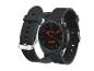 Une montre intelligente noire avec un bracelet en silicone