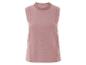 Un gilet rose sans manches.