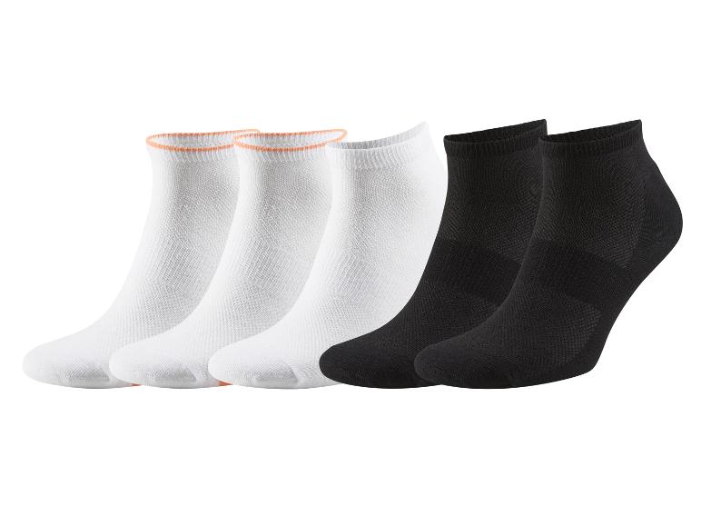 Lot de chaussettes mi-bas : 3 blanches et 2 noires.