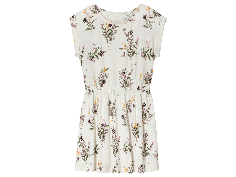Robe blanche à fleurs.