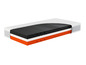 Une coupe transversale d'un matelas avec des couches de mousse noires et orange.