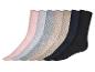Six paires de chaussettes à motif losange en plusieurs couleurs.