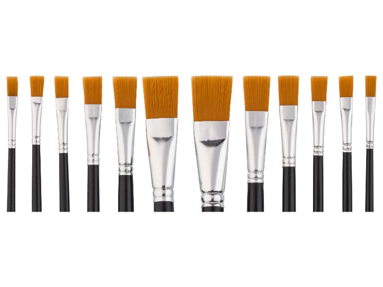 Ensemble de pinceaux de peinture de différentes tailles à poils plats