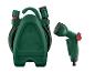 Enrouleur de tuyau d'arrosage et pistolet Parkside vert foncé.