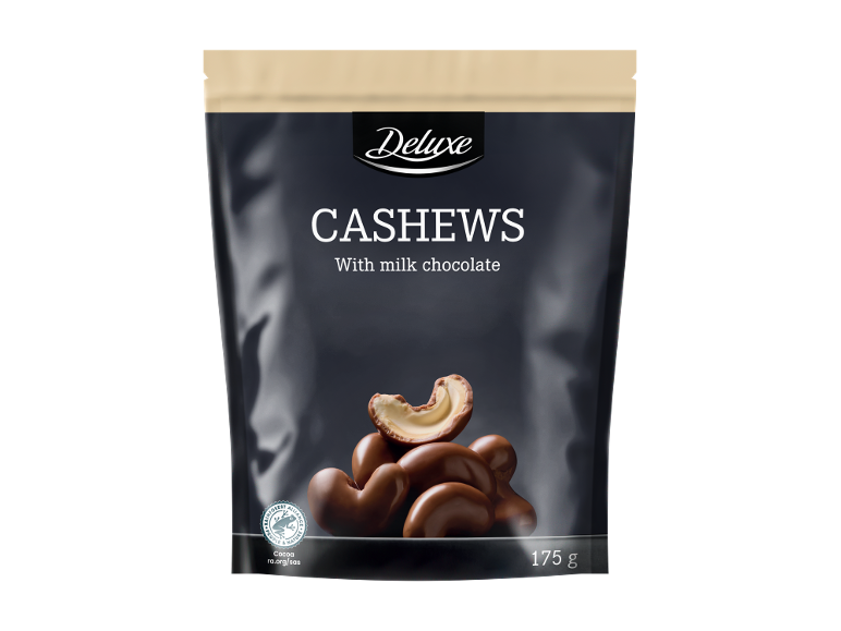 Noix de cajou enrobées de chocolat au lait, paquet de 175 g.