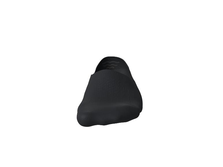 Chaussette noire invisible, vue de face.