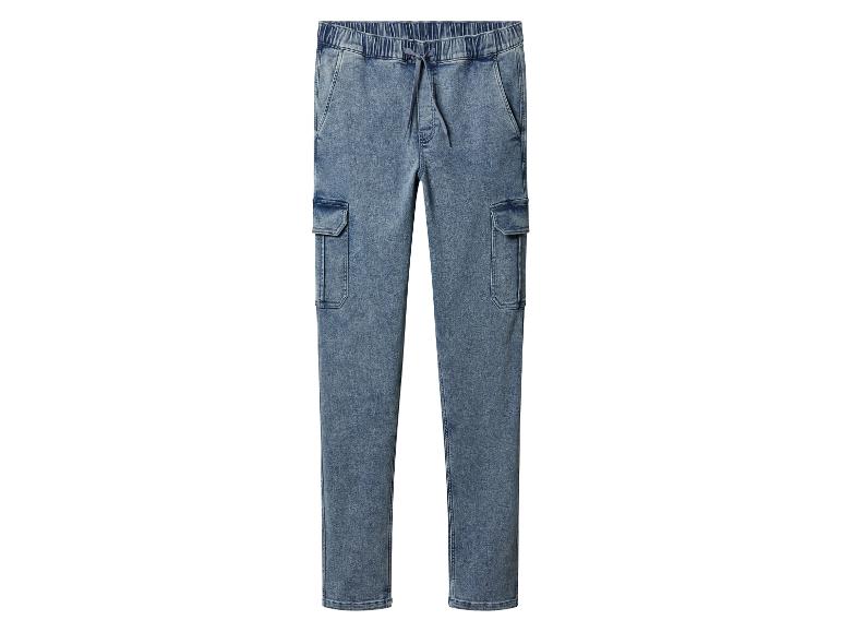 Pantalon cargo en jean bleu avec taille élastique et cordon de serrage.