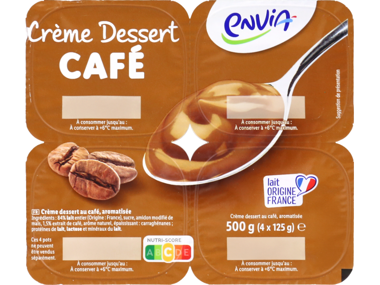 Crème dessert au café avec une cuillère, des grains de café et des informations produit.