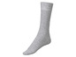 Une chaussette grise.