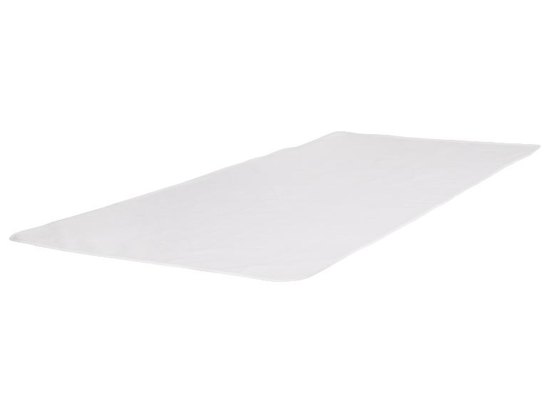 Protège-matelas blanc