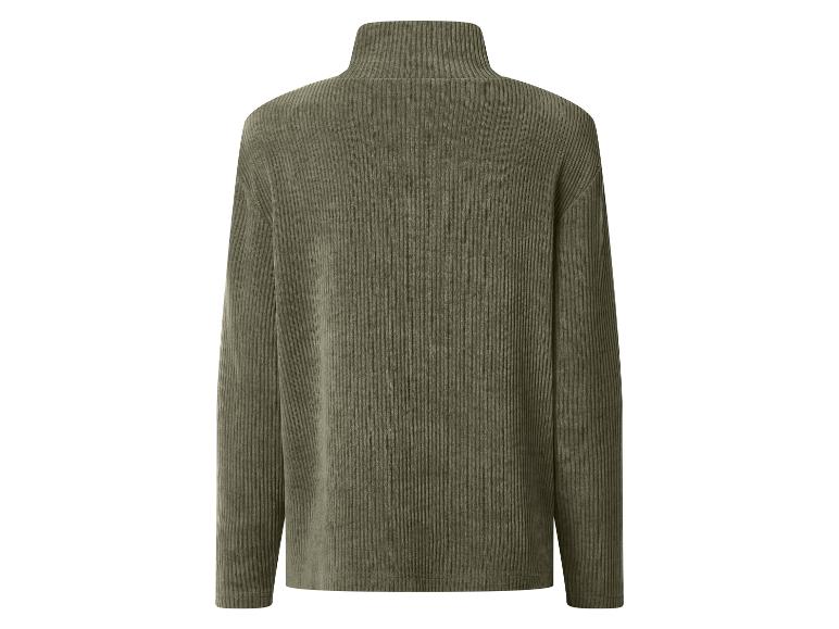 Vue de dos d'un pull à col roulé côtelé vert pour homme