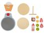 Ensemble de jeu de crêpes avec poêle, crêpes, fruits et garnitures.