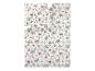 Parure de lit blanche avec motif floral rose et papillons.