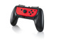 Une manette Nintendo Switch Joy-Con rouge avec des poignées noires.