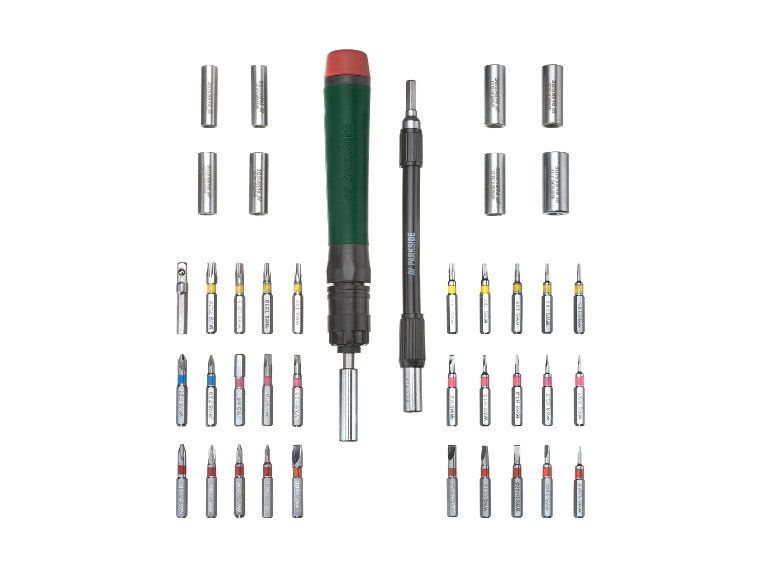Jeu de tournevis Parkside avec différentes embouts.