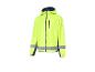 Une veste jaune avec des bandes réfléchissantes.