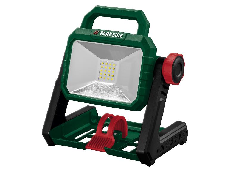 Projecteur LED Parkside avec support pliable.