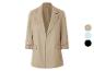 Blazer beige trois quarts.