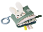Jouet d'éveil en forme de lapin pour bébé.