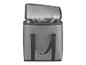 Sac isotherme gris avec poignées, ouvert.