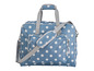 Un sac de voyage bleu à pois blancs avec une bandoulière