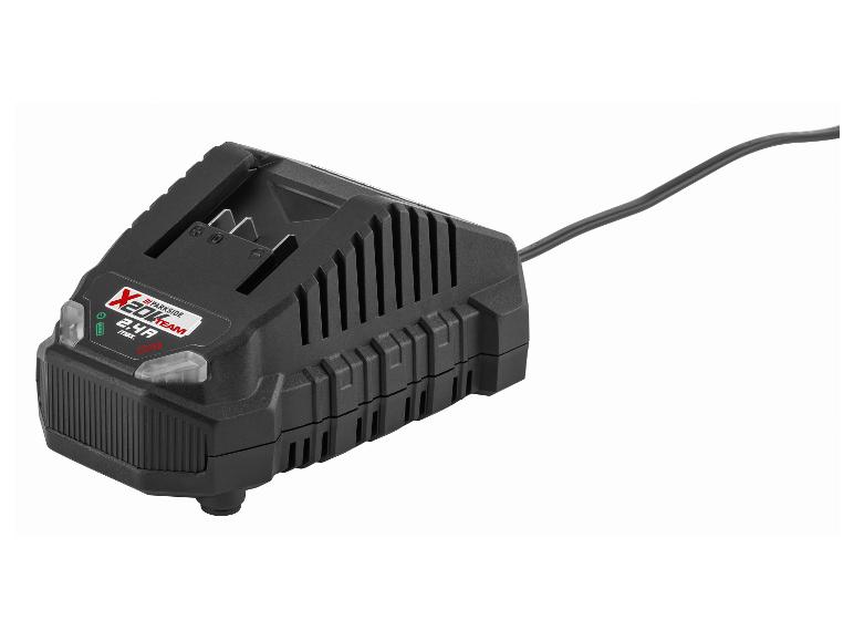 Chargeur de batterie noir avec sortie maximale de 2.4A et indicateurs de charge.