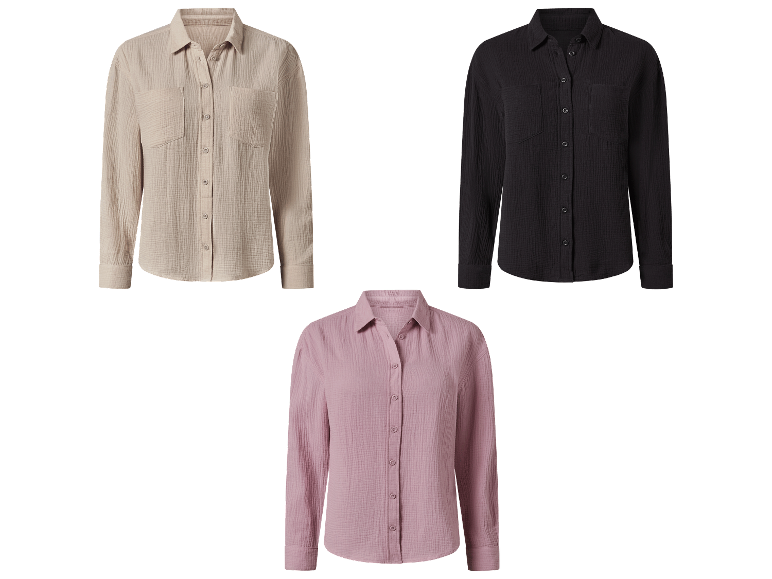 Trois chemises en coton biologique beige, noir et rose.