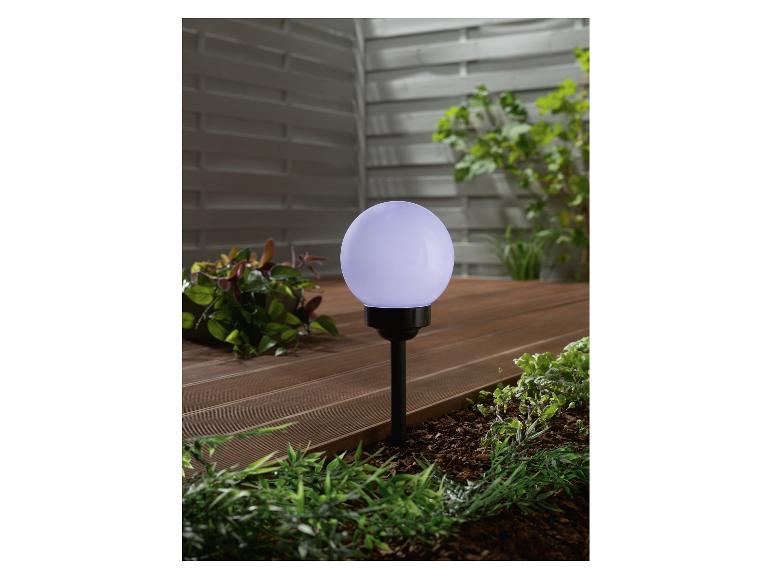 Lampadaire solaire sphérique pour jardin.