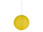 Lanterne solaire ronde jaune suspendue.