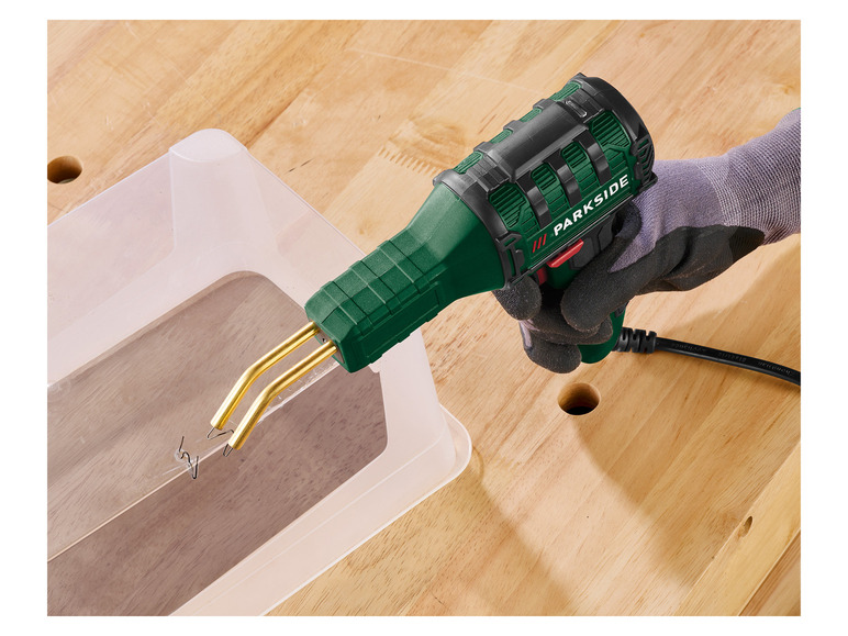Un appareil Parkside vert pour souder du plastique.