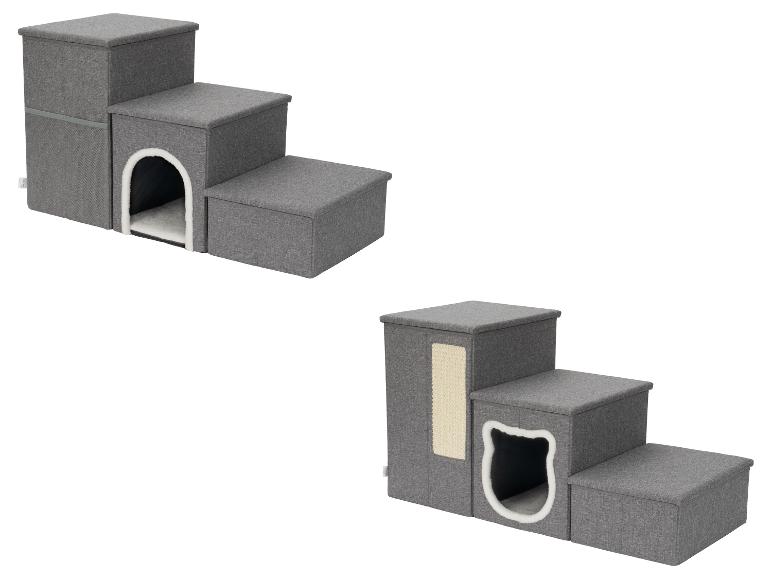 Escalier gris à trois marches pour animaux de compagnie avec niche et griffoir.
