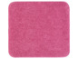 Un tapis de bain rose en éponge.