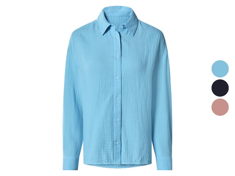 Chemise bleue pour femme avec trois options de couleur : bleu, noir et rose.