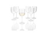 Un ensemble de six verres, l'un d'eux étant rempli de vin blanc.