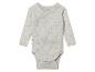 Un body bébé gris à manches longues.