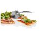 Pizza au prosciutto, roquette et coupe-pizza.