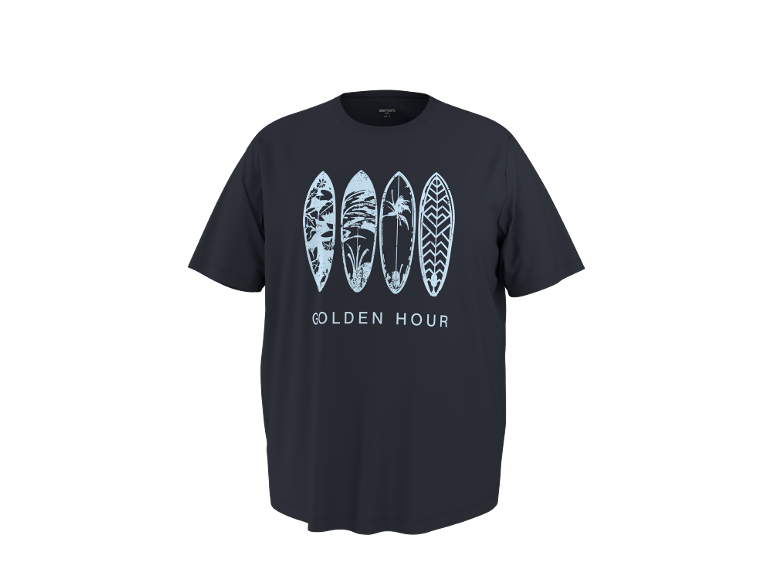 T-shirt bleu foncé avec quatre planches de surf et le texte « GOLDEN HOUR ».