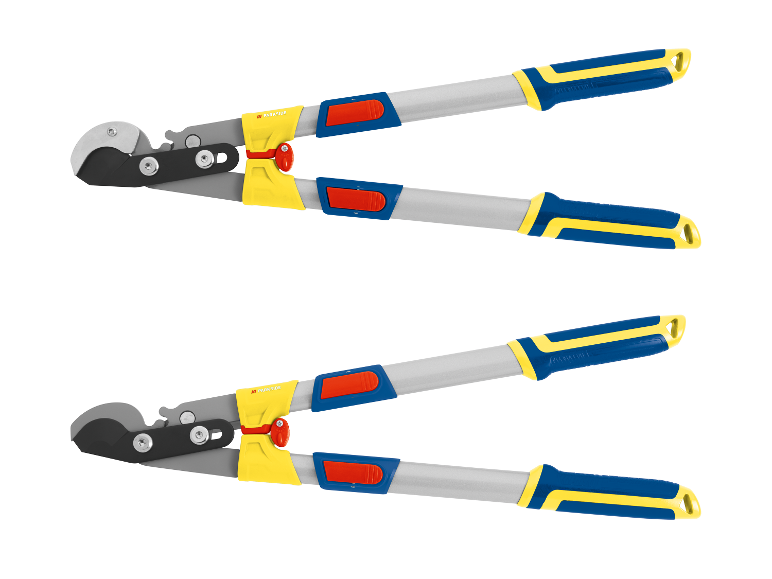 Deux sécateurs Parkside, outils de jardinage.