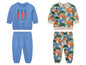 Deux ensembles de vêtements pour bébé : un avec un imprimé de carottes et un avec des dinosaures.
