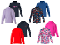 T-shirts à manches longues pour enfants de différentes couleurs et motifs, y compris montagnes et renards.