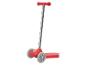 Trottinette rouge Playtive pour enfant, avec guidon et grandes roues.