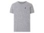 Un t-shirt gris avec un petit logo de cavalier.