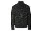 Un pull noir à col roulé en tricot.