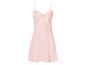 Chemise de nuit en soie rose avec détails en dentelle