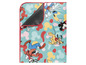 Une couverture en polaire avec Mickey Mouse, Dingo et Pluto.
